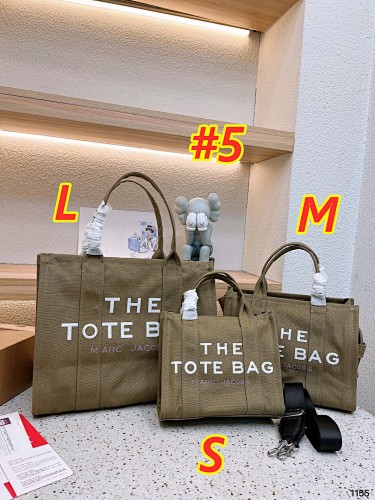 Marc Jacobs The Tote Bag · 4517