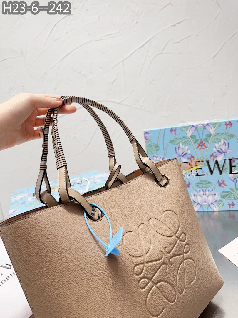 Loewe Anagram Tote · 3475 — תמונה 5