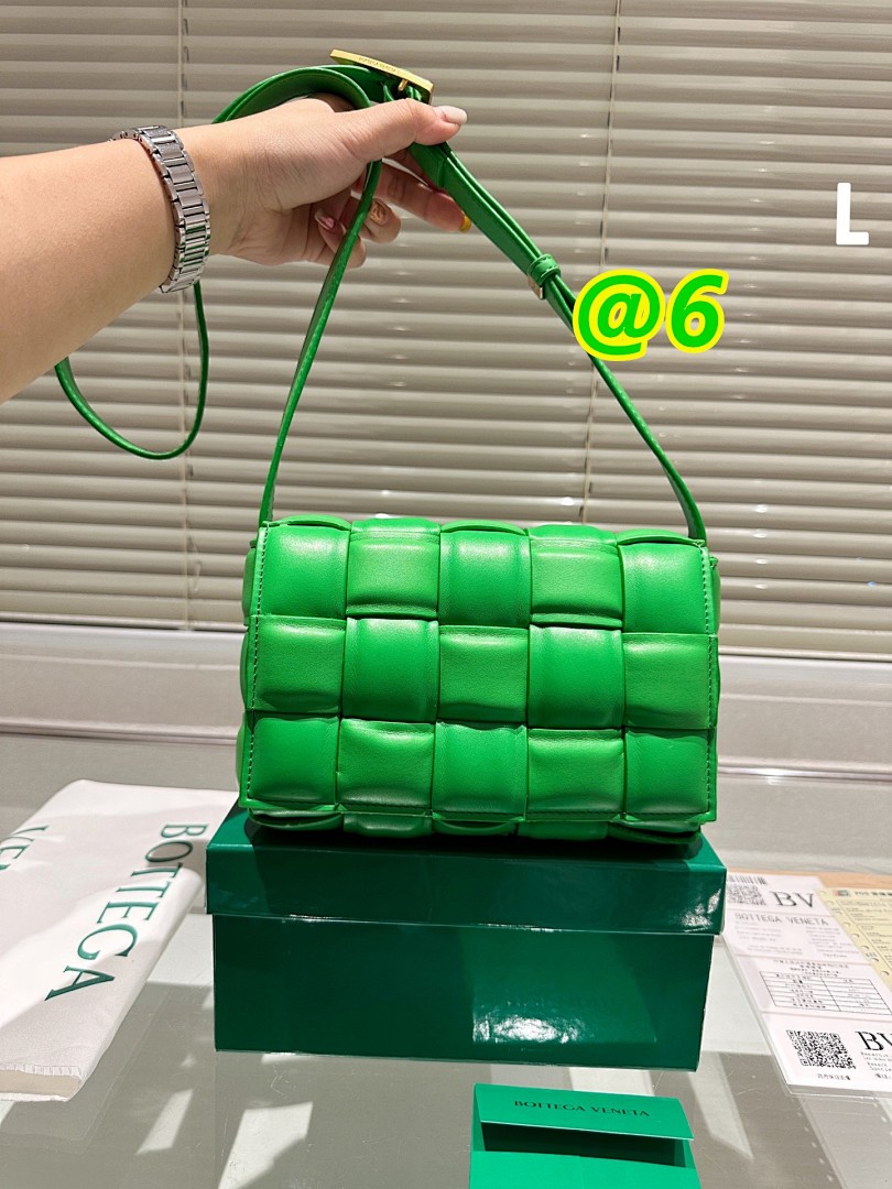Bottega Veneta Cassette · 4200 — תמונה 5