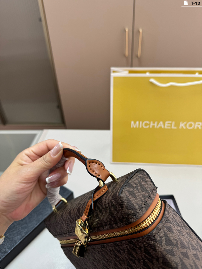 Michael Kors Vivi · 6400 — תמונה 9