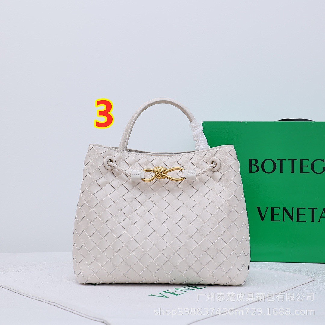 Bottega Veneta Andiamo · 6129 — תמונה 5