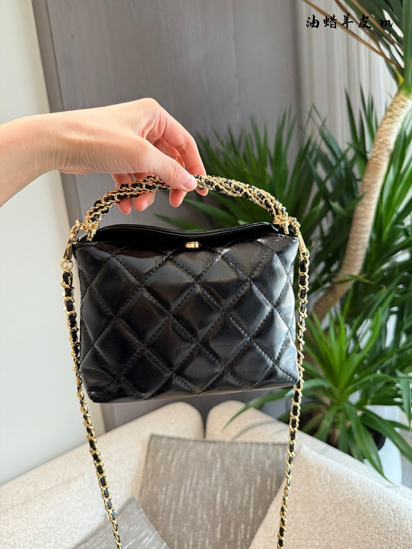 Chanel Small Bucket Bag · 5448 — תמונה 18