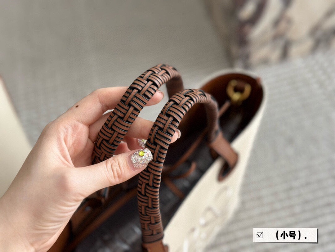 Loewe Anagram Tote · 4896 — תמונה 3
