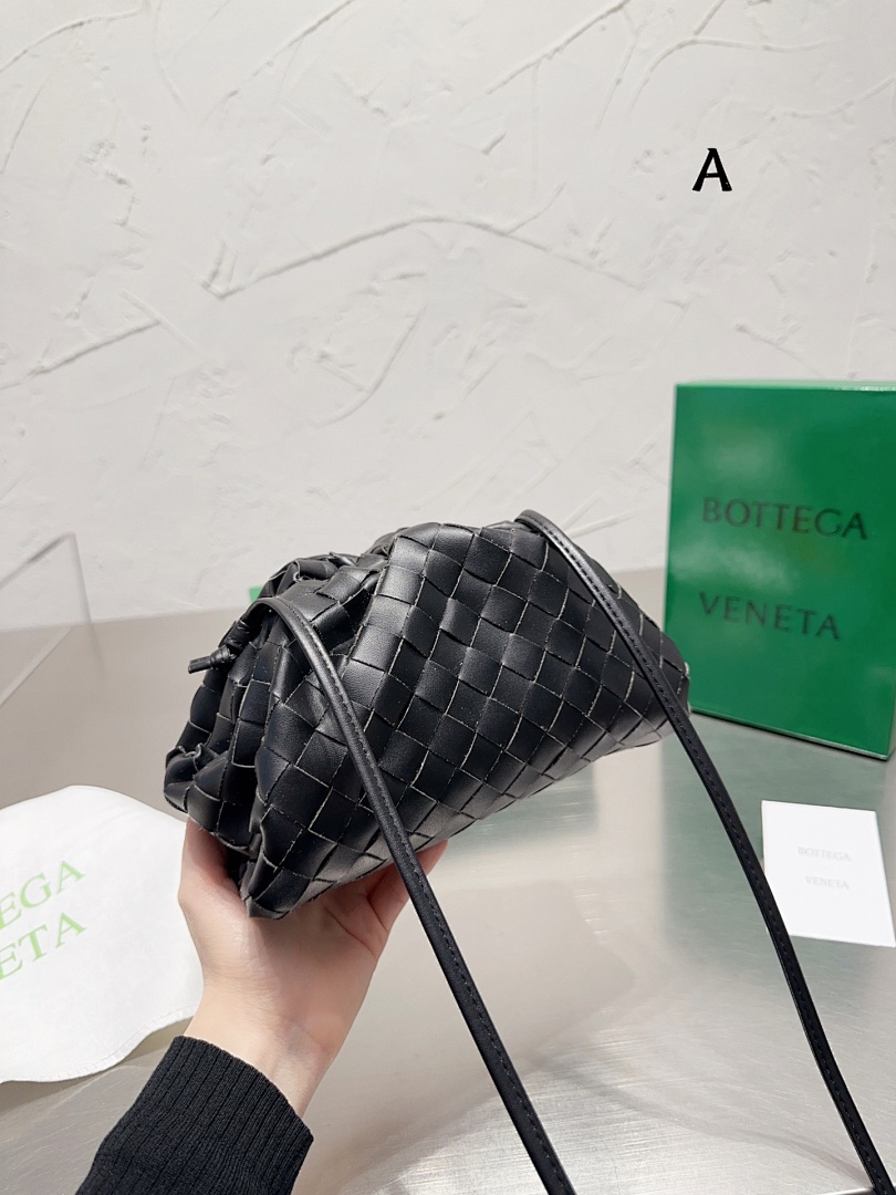 Bottega Veneta The Mini Pouch · 4342 — תמונה 15