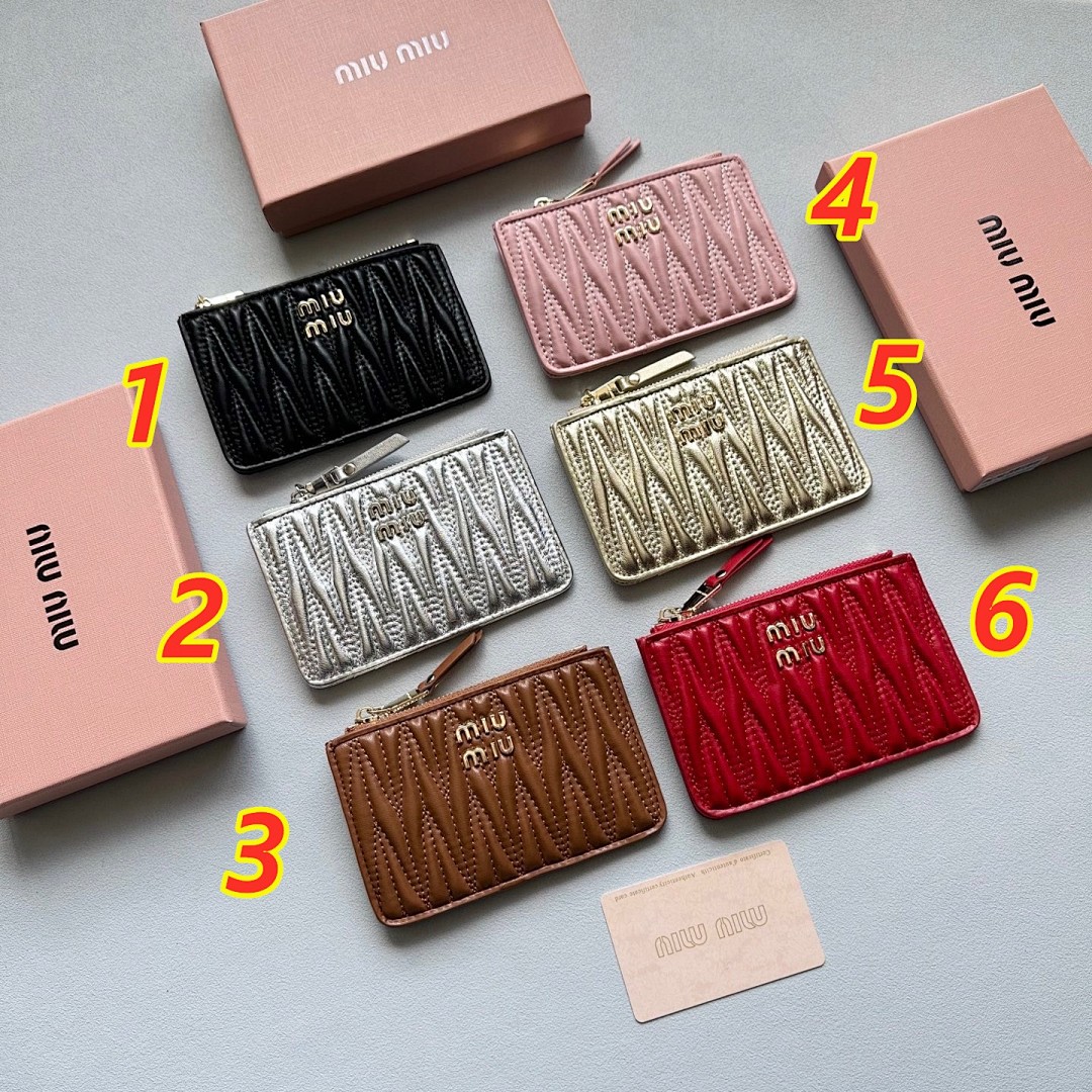 Miu Miu Matelassé Nappa Leather Card Holder · 5483