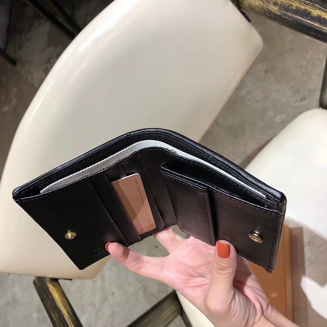 Miu Miu Small Matelassé Nappa Leather Wallet · 5435 — תמונה 3