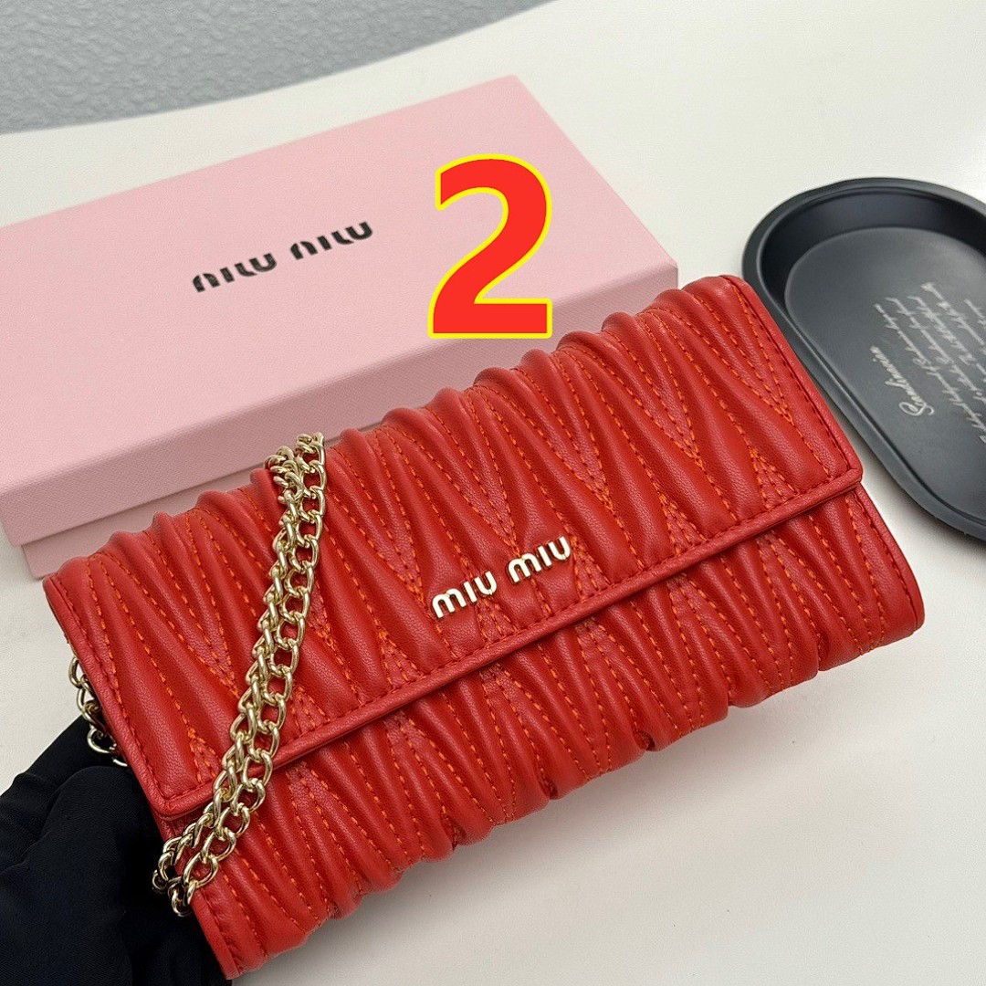 Miu Miu Small Matelassé Nappa Leather Wallet · 5546 — תמונה 2