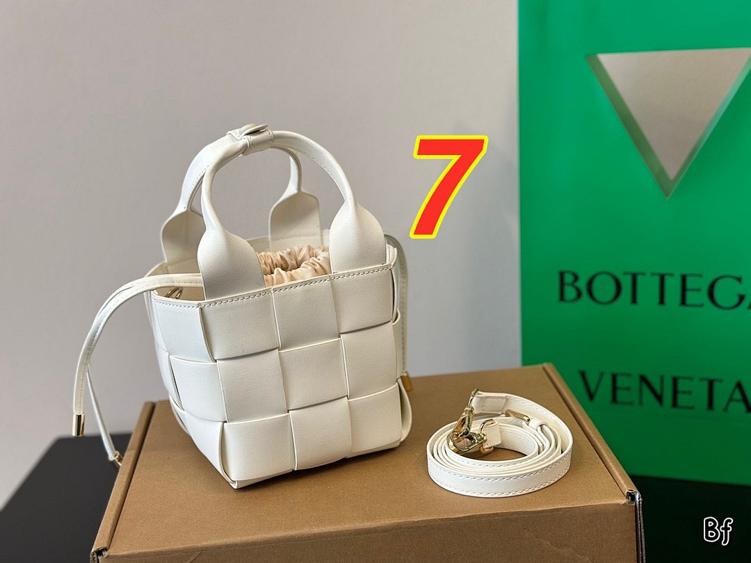 Bottega Veneta — תיק כתף · 4965 — תמונה 4
