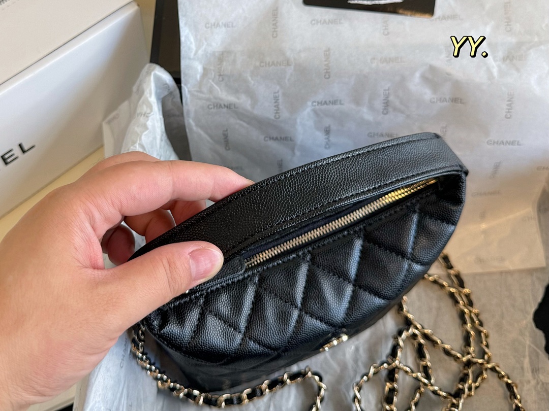 Chanel Hobo Clutch With Chain · 5498 — תמונה 4