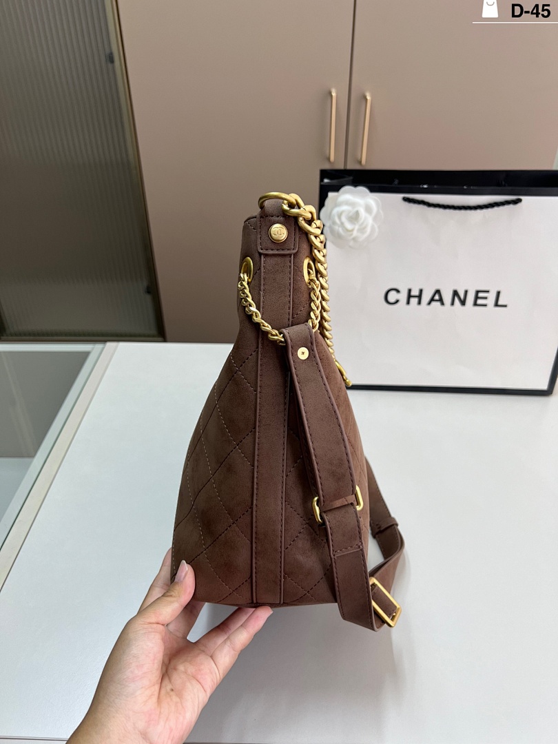 Chanel On My Shoulder · 5543 — תמונה 13