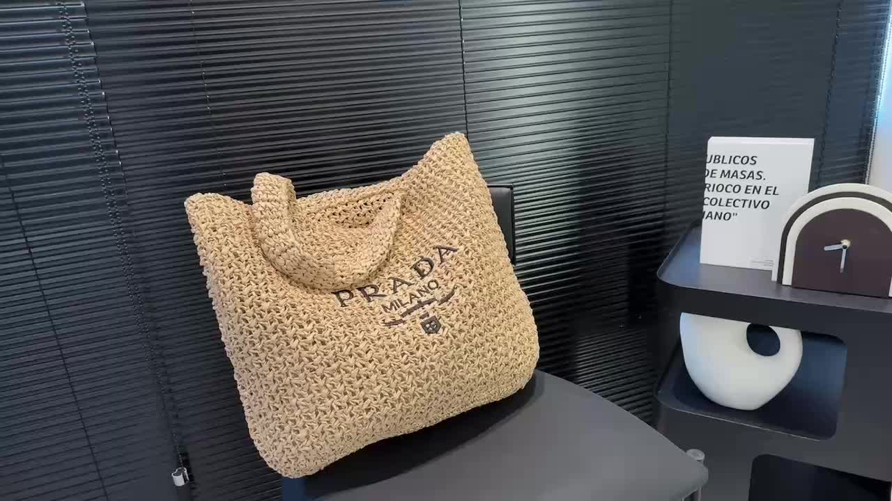 Prada Crochet Tote · 5161 — תמונה 2