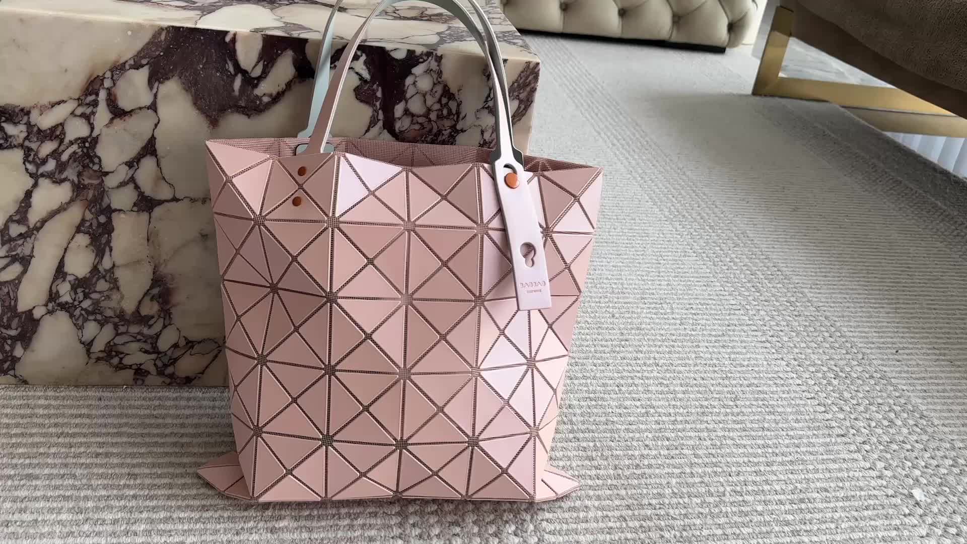 Issey Miyake Bao Bao Lucent Geometric Tote · 5229 — תמונה 3