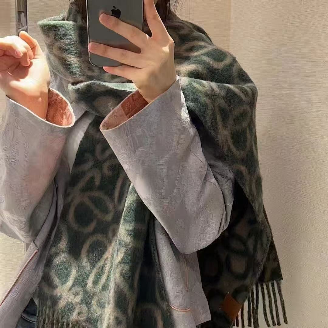LOEWE 35.99$   10944-T