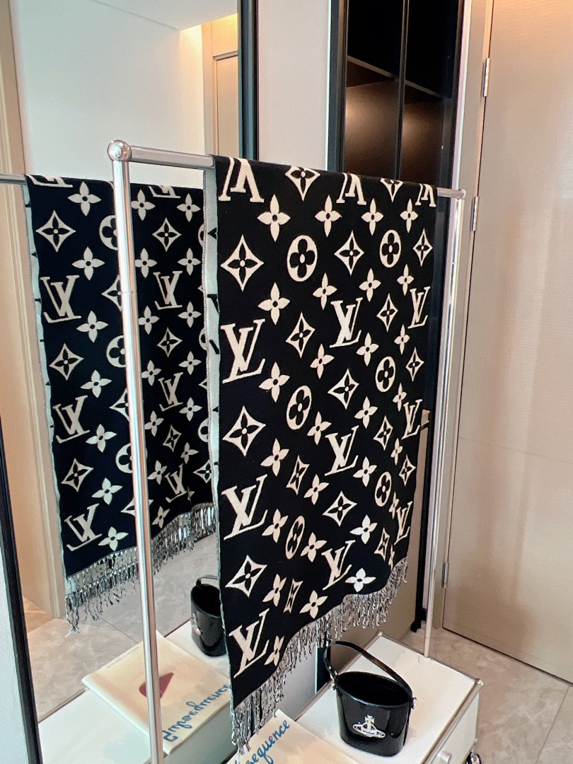 Louis Vuitton Reykjavik · 5858 — תמונה 14