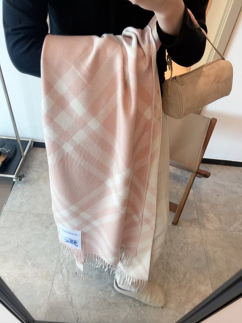 Burberry Check Cashmere Scarf Finch Brown · 5859 — תמונה 14