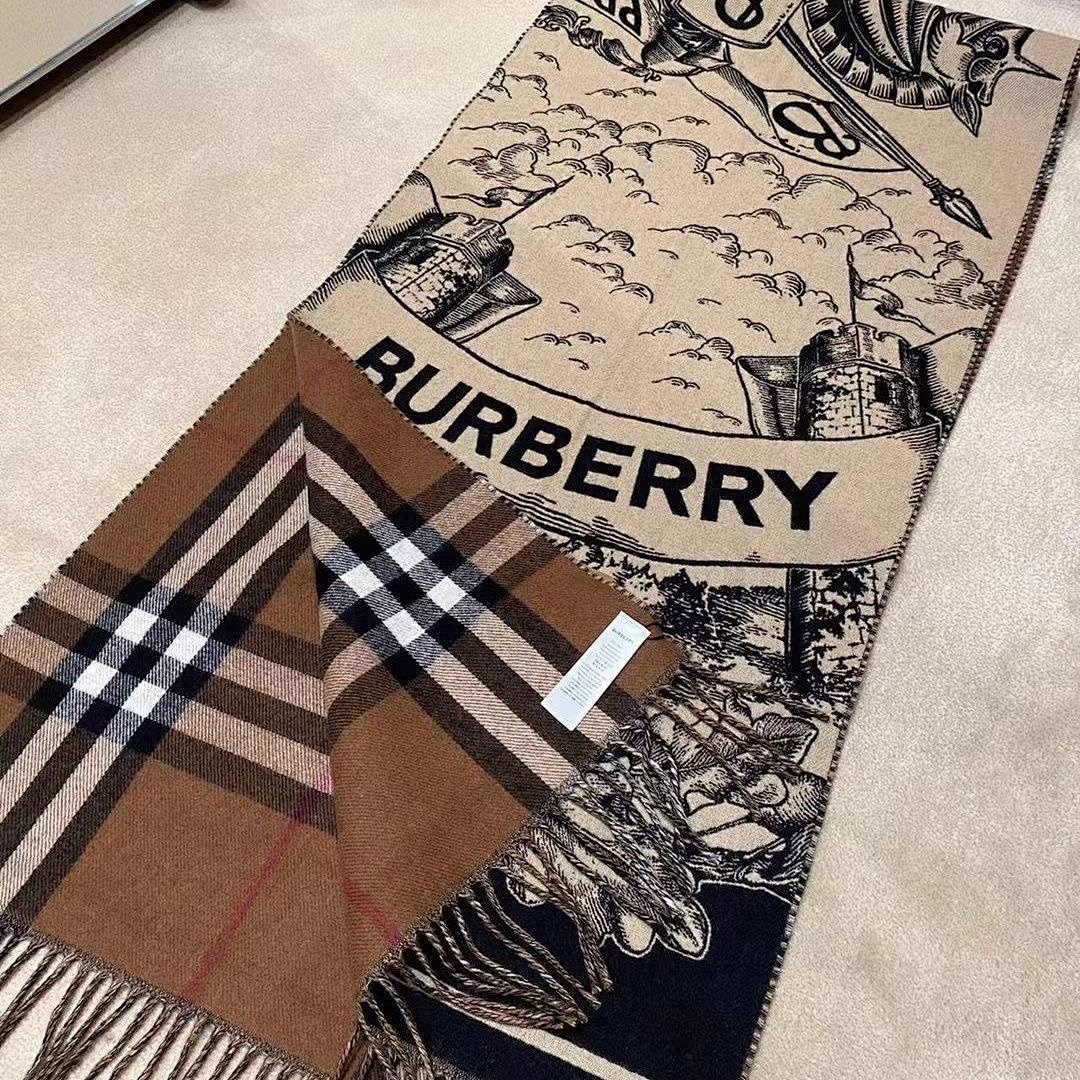 Burberry Etched Knight Cashmere Scarf · 4954 — תמונה 4