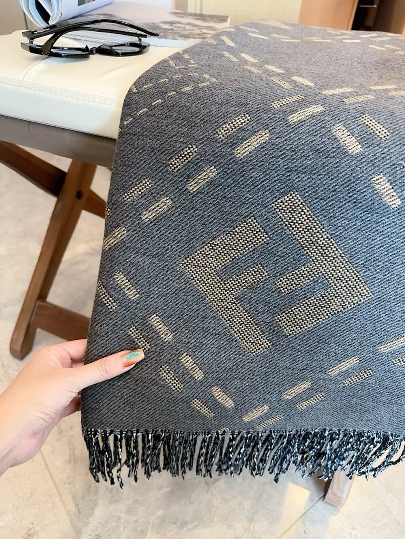 Fendi — צעיף · 5871 — תמונה 14