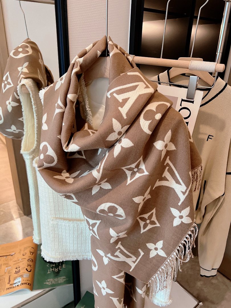 Louis Vuitton Reykjavik · 5858 — תמונה 9