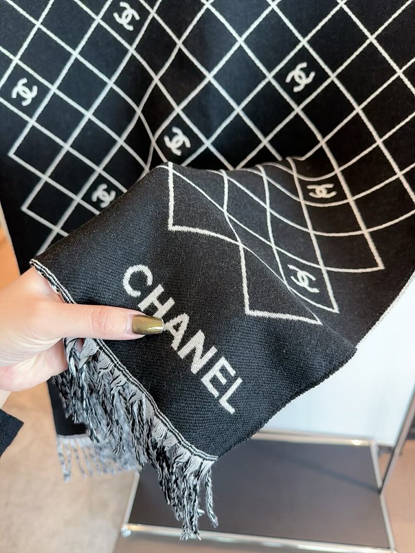 Chanel — צעיף · 5861 — תמונה 22