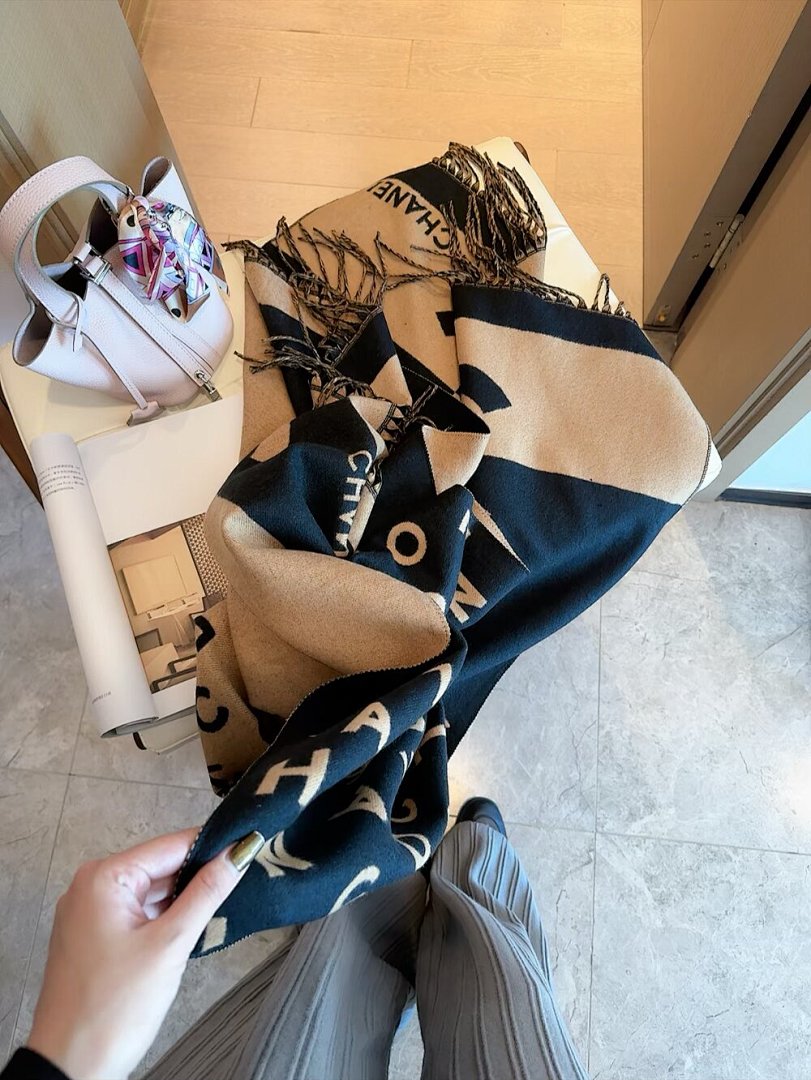 Chanel — צעיף · 5870 — תמונה 13