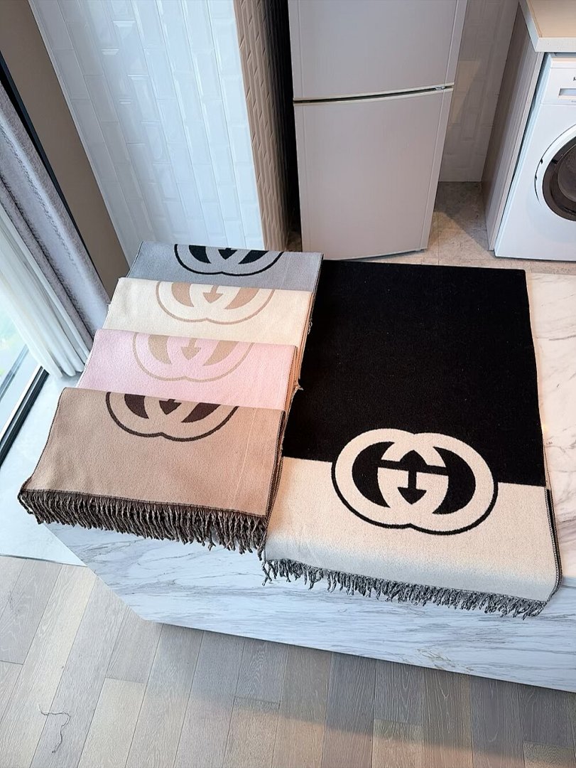 Gucci — צעיף · 5857 — תמונה 2