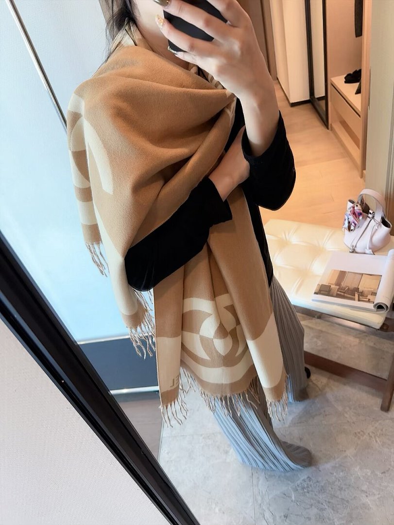 Chanel — צעיף · 5870 — תמונה 8