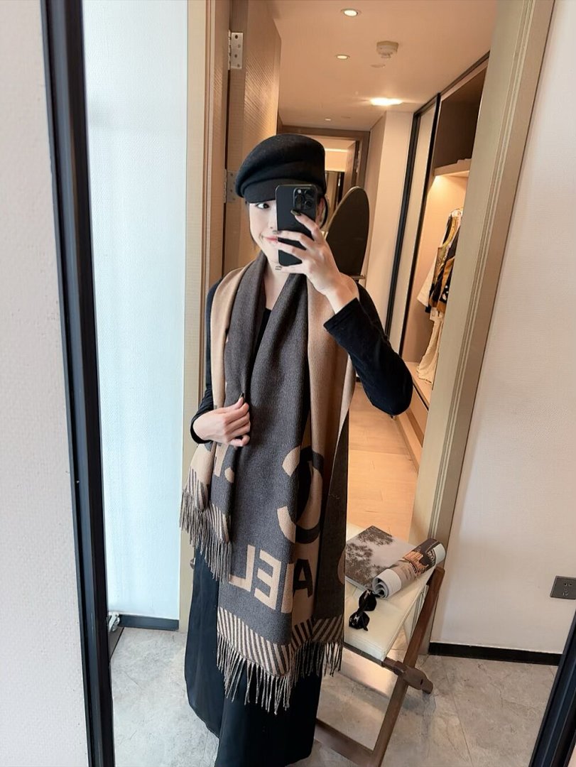 Chanel — צעיף · 5869 — תמונה 15