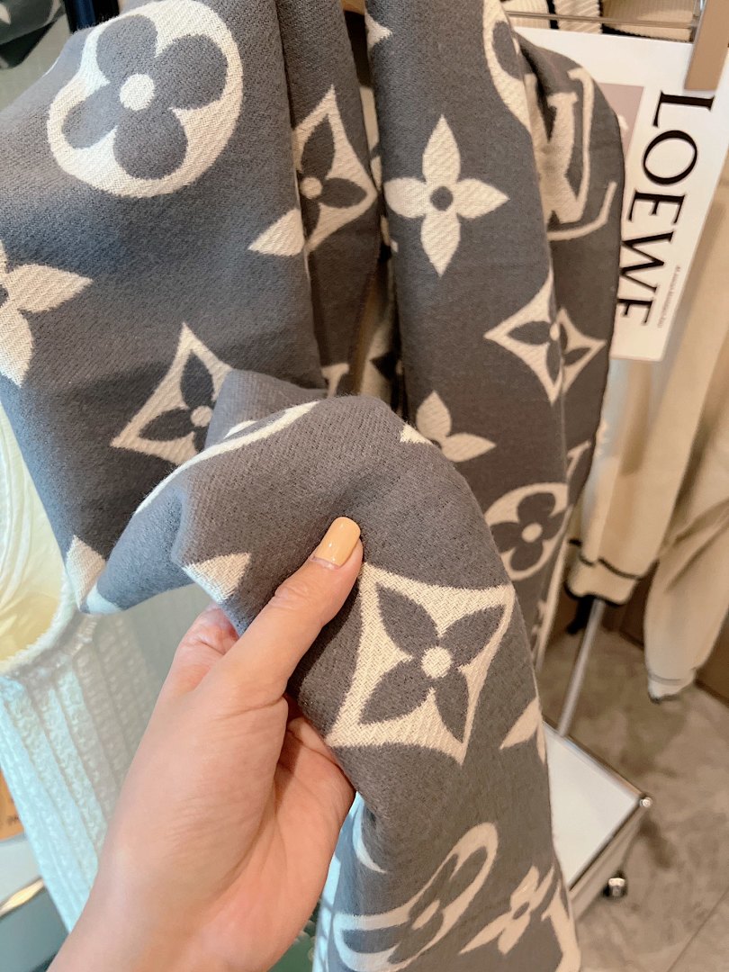 Louis Vuitton Reykjavik · 5858 — תמונה 3