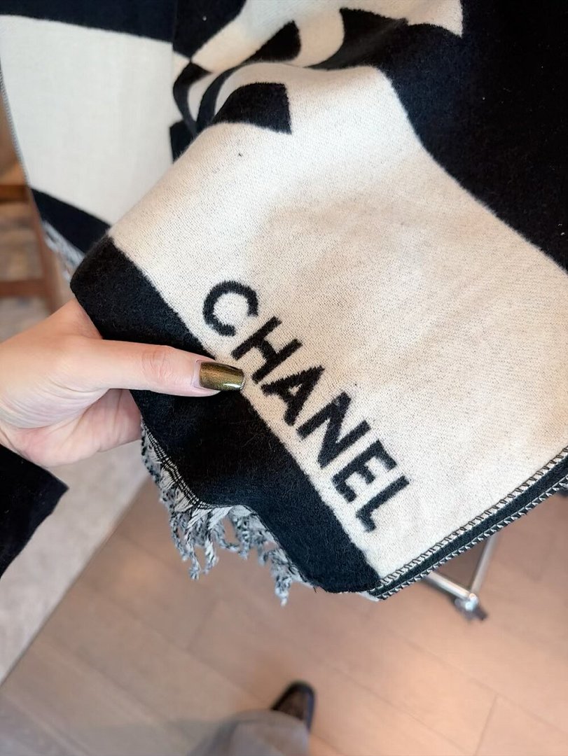 Chanel — צעיף · 5870 — תמונה 9
