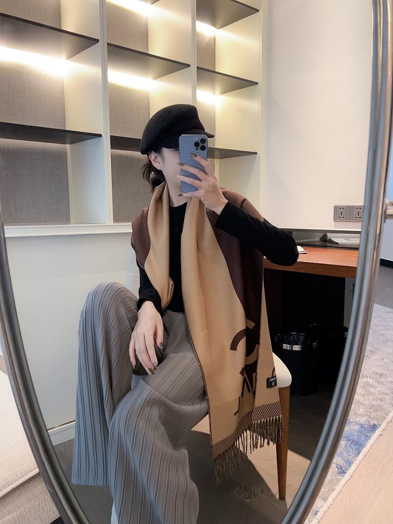 Chanel — צעיף · 5860 — תמונה 6