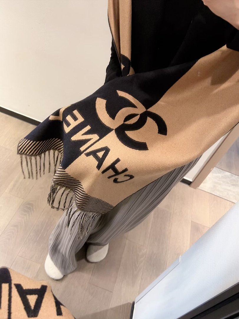 Chanel — צעיף · 5860 — תמונה 23