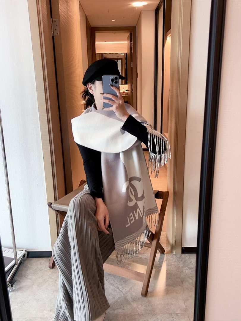 Chanel — צעיף · 5860 — תמונה 11