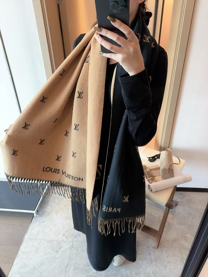 Louis Vuitton — צעיף · 5873 — תמונה 12