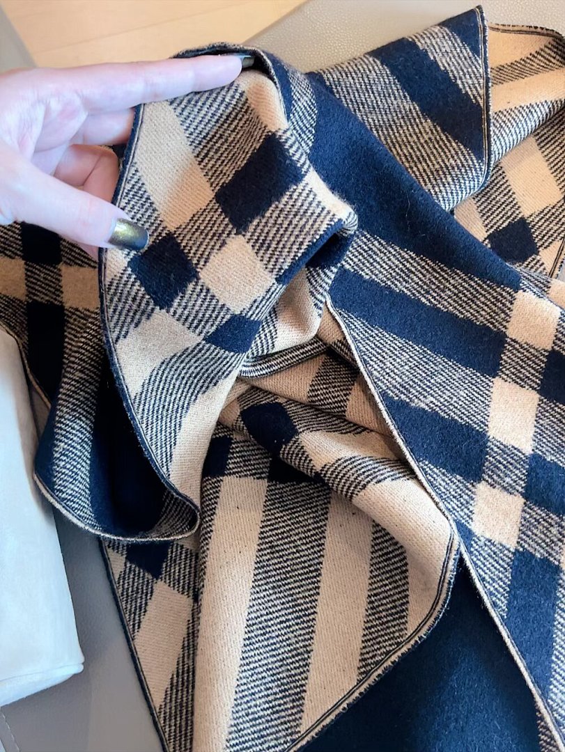 Burberry Check Cashmere Scarf Finch Brown · 5859 — תמונה 3