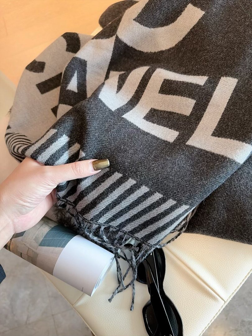 Chanel — צעיף · 5869 — תמונה 5