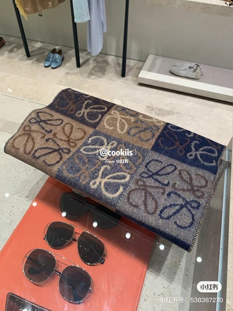 Loewe Anagram scarf · 4952 — תמונה 7