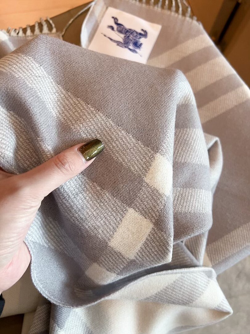 Burberry Check Cashmere Scarf Finch Brown · 5859 — תמונה 9