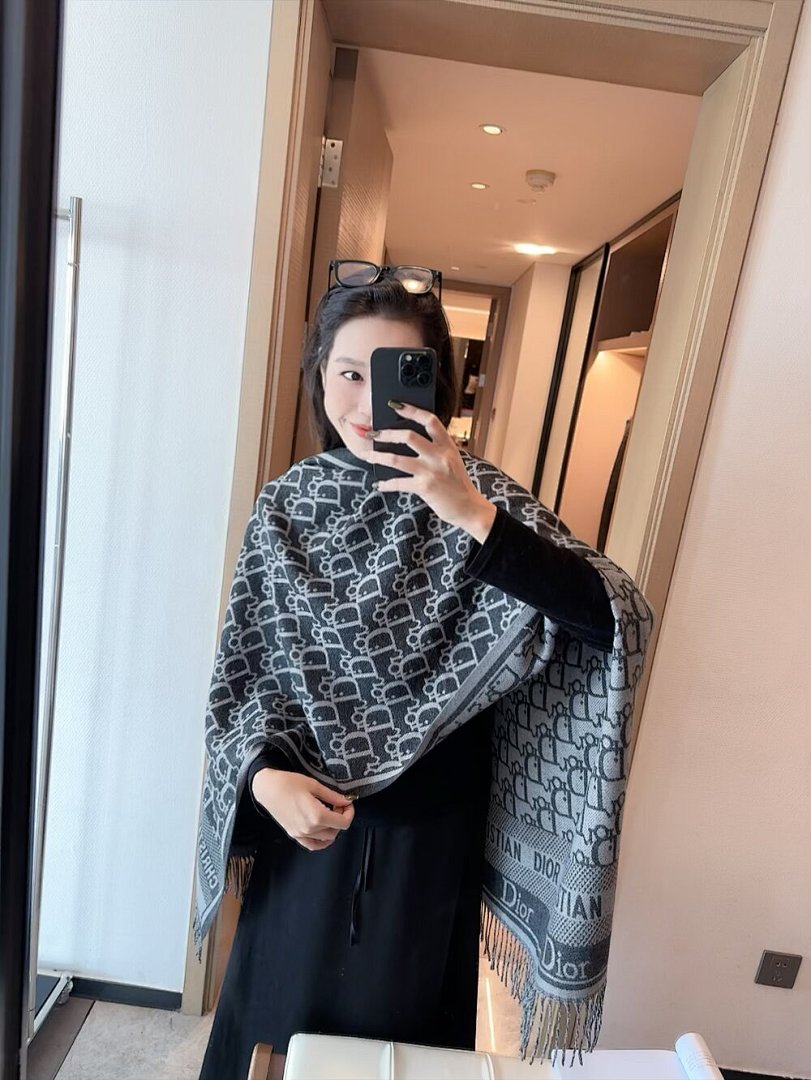 Dior Oblique Scarf · 5866 — תמונה 15