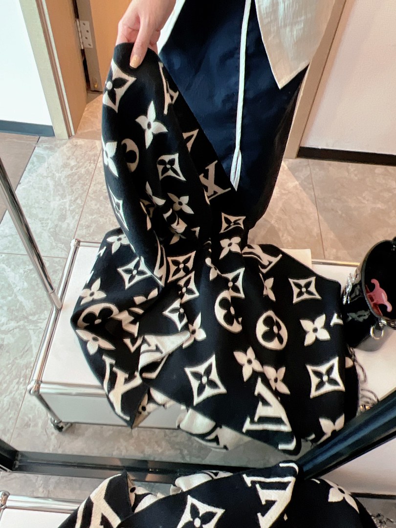 Louis Vuitton Reykjavik · 5858 — תמונה 13
