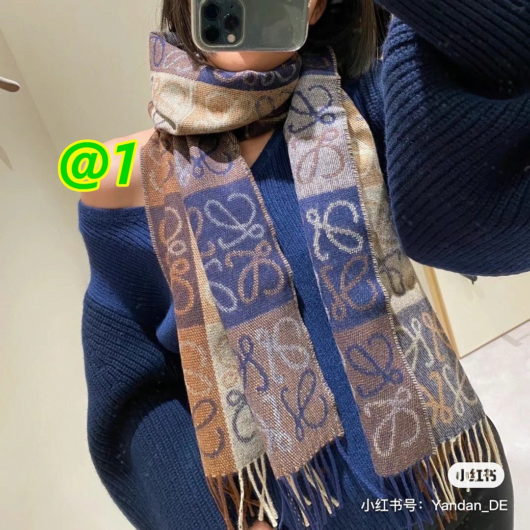 Loewe Anagram scarf · 4952 — תמונה 3
