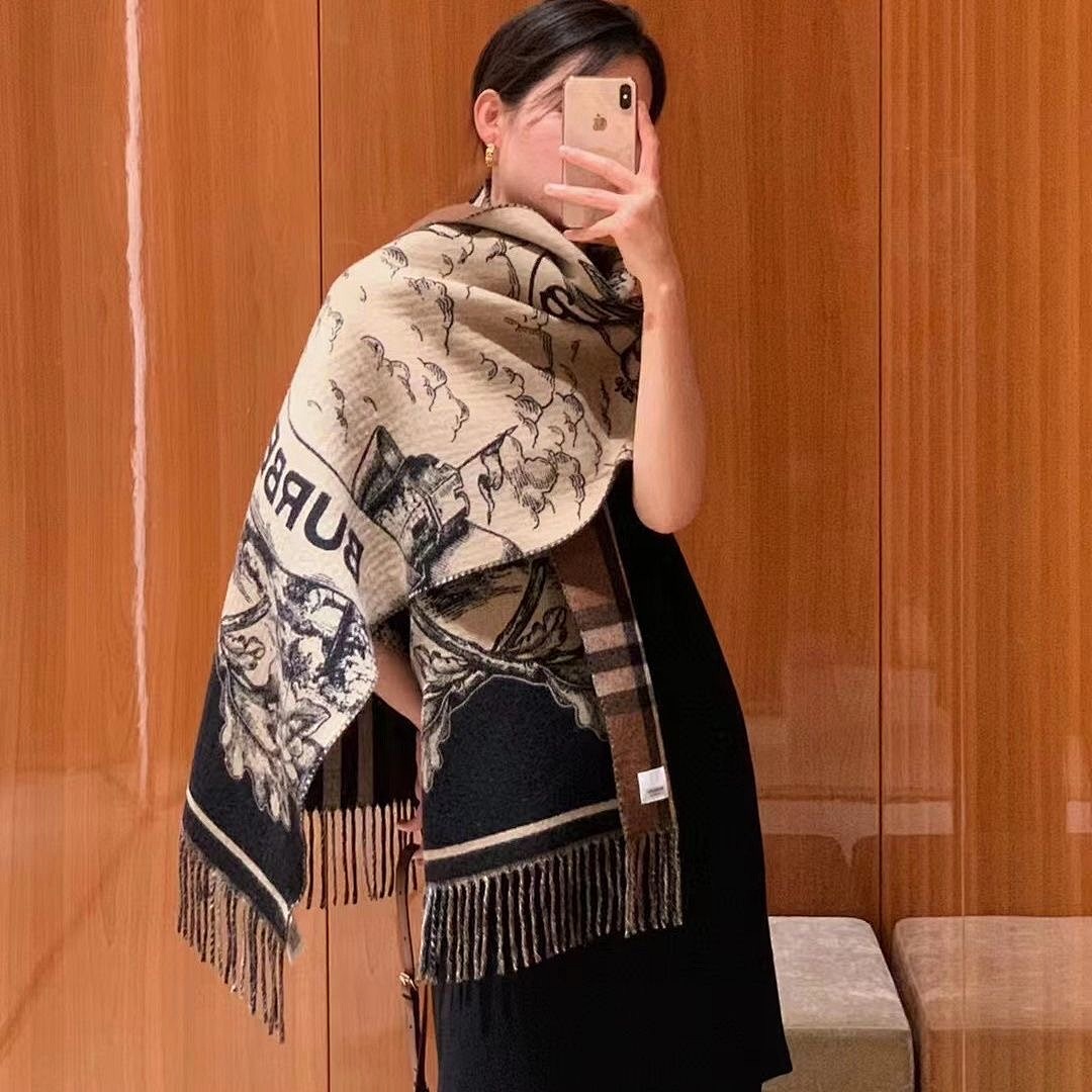 Burberry Etched Knight Cashmere Scarf · 4954 — תמונה 2