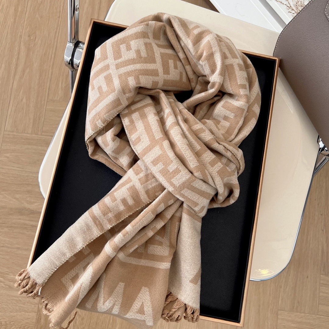 Fendi FF Scarf · 5872 — תמונה 20