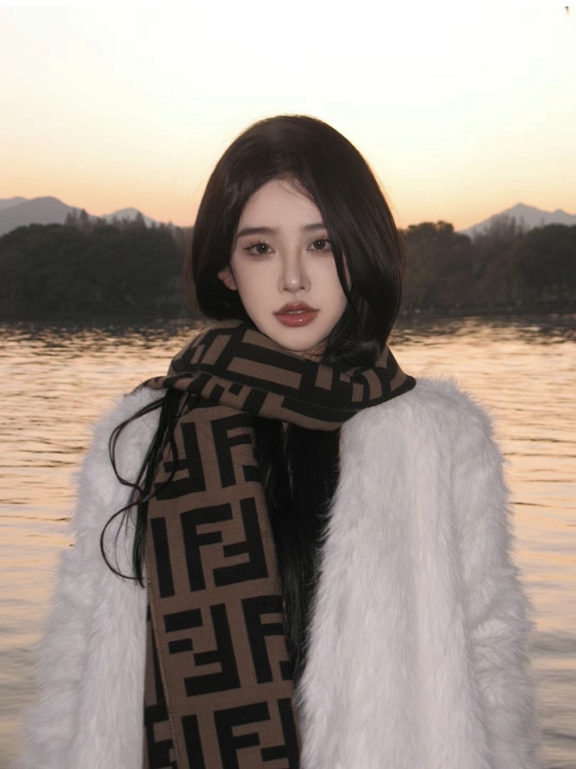FENDI FF Scarf · 4953