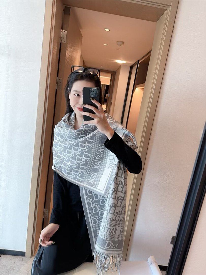 Dior Oblique Scarf · 5866 — תמונה 10