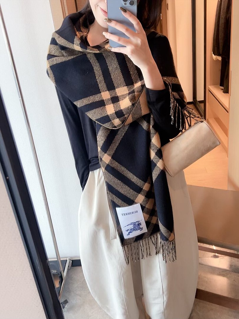Burberry Check Cashmere Scarf Finch Brown · 5859 — תמונה 6