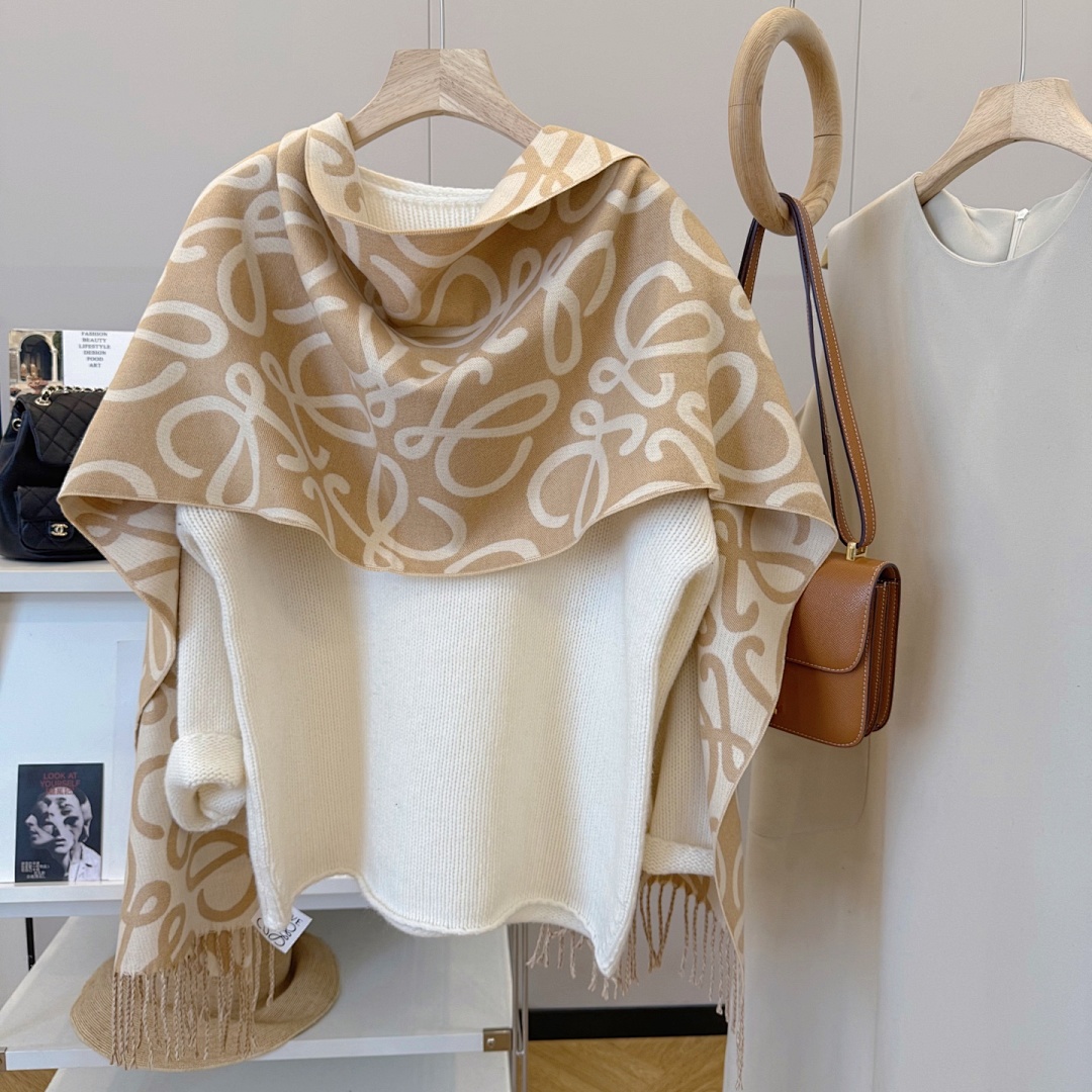 LOEWE Anagram Scarf · 5856 — תמונה 10