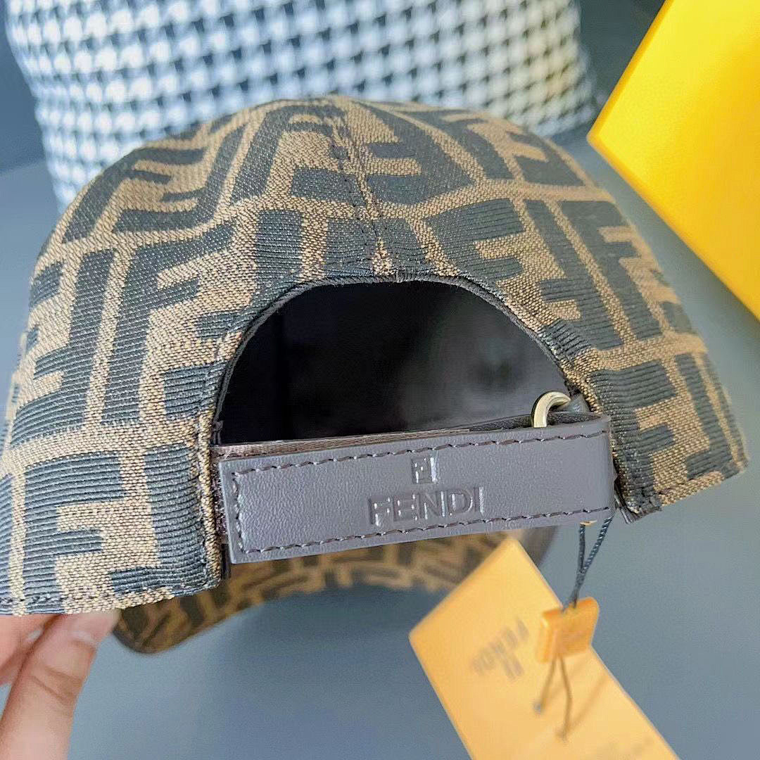 Fendi — כובע בייסבול · 4833 — תמונה 12