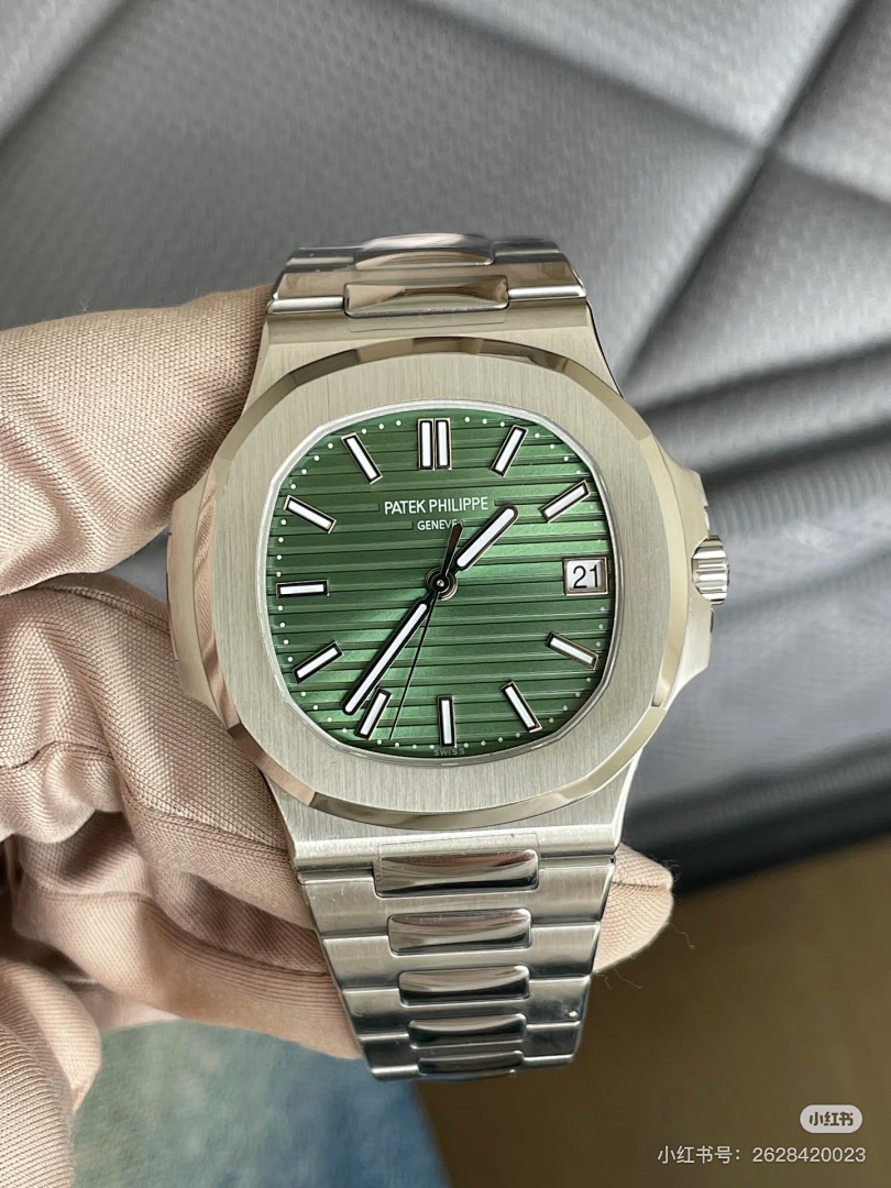 Patek Philippe Nautilus · 5713 — תמונה 13