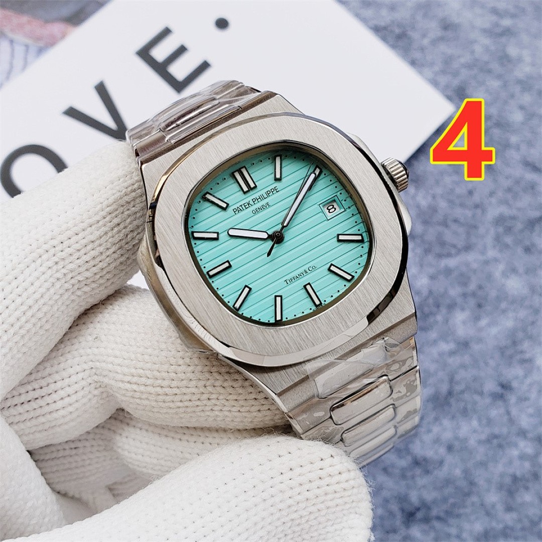 Patek Philippe Nautilus · 5713 — תמונה 4