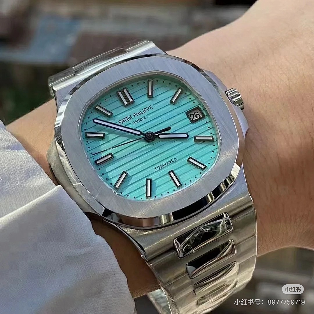 Patek Philippe Nautilus · 5713 — תמונה 22